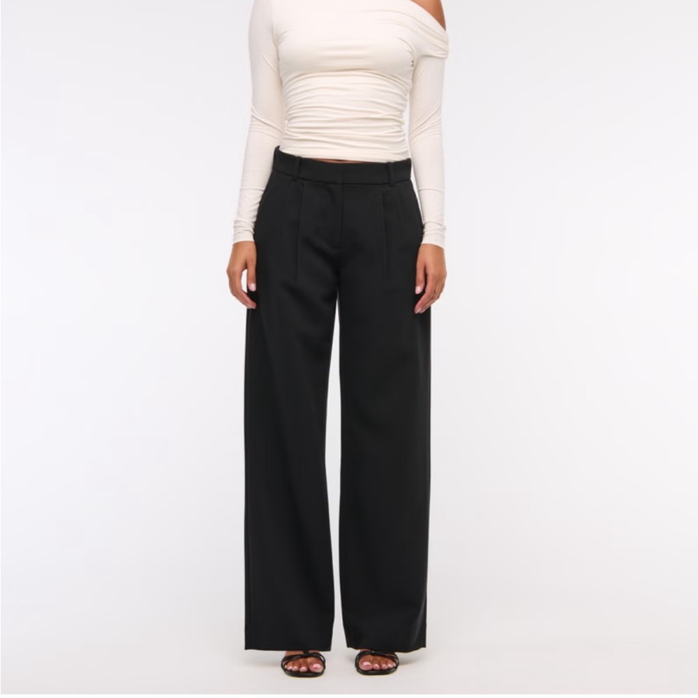 NWT Abercrombie Sloan pant
